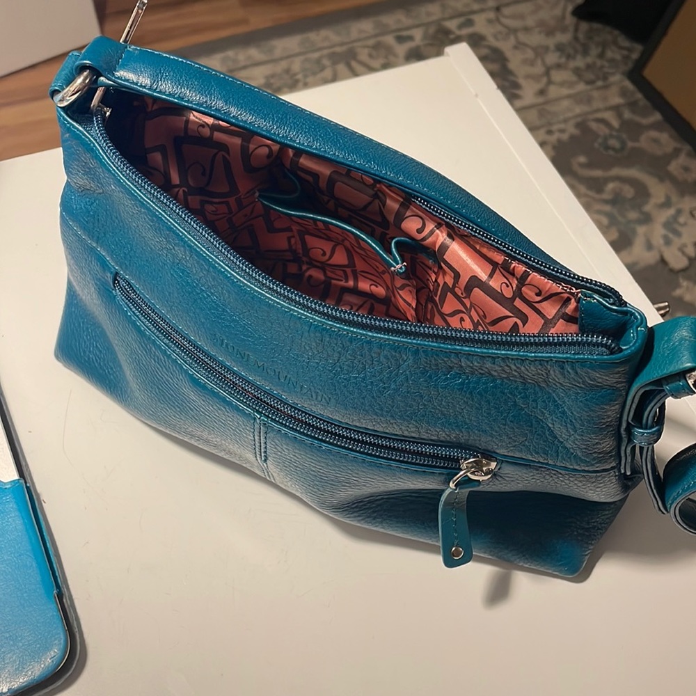Stone Mountain Teal Blue Leather Purse